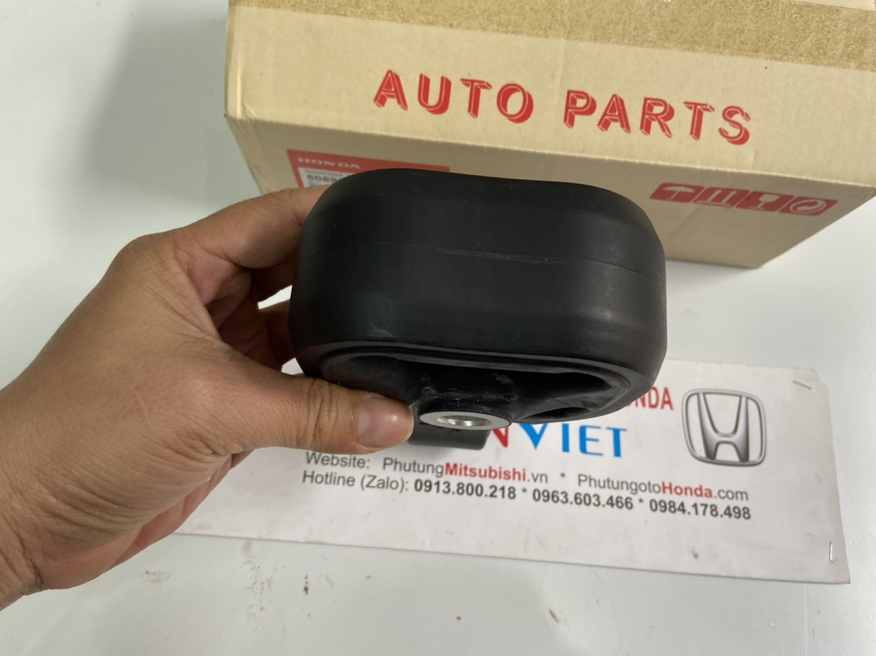 Chân số 8 xe Honda CITY 2013 